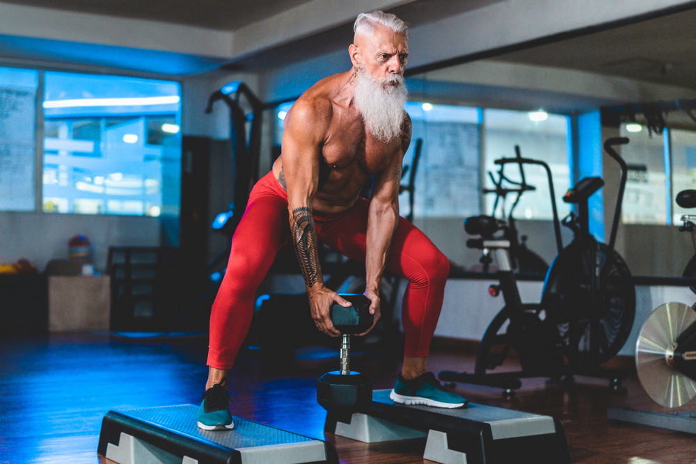 More middle-aged men taking steroids to look younger, Men's health